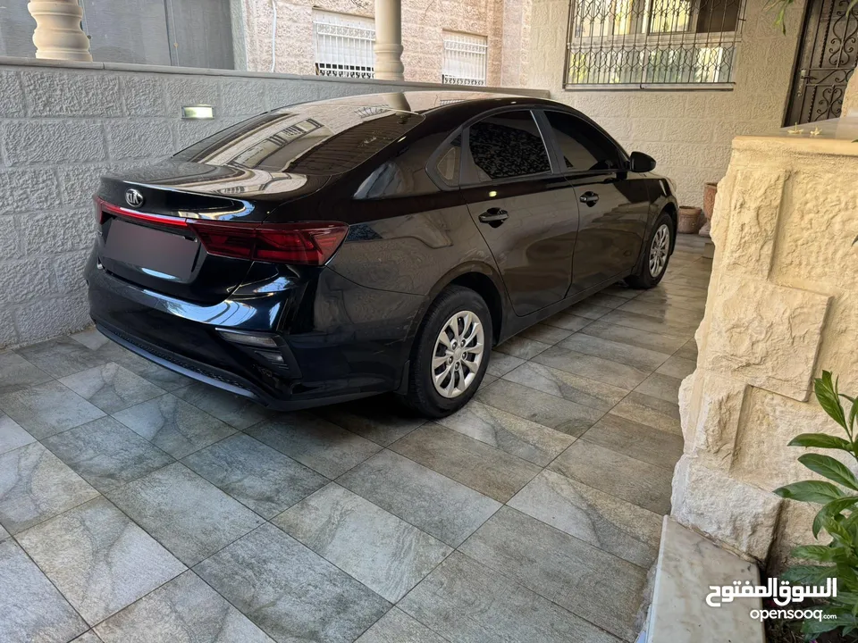 Kia cerato 2019 للبيع وارد وكالة