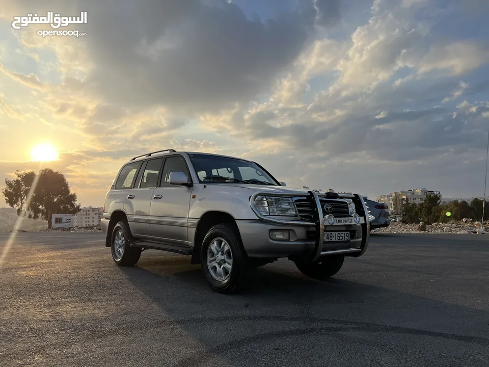 تويوتا لاند كروزر VX موديل 2005  Toyota Land Cruiser VX 2005