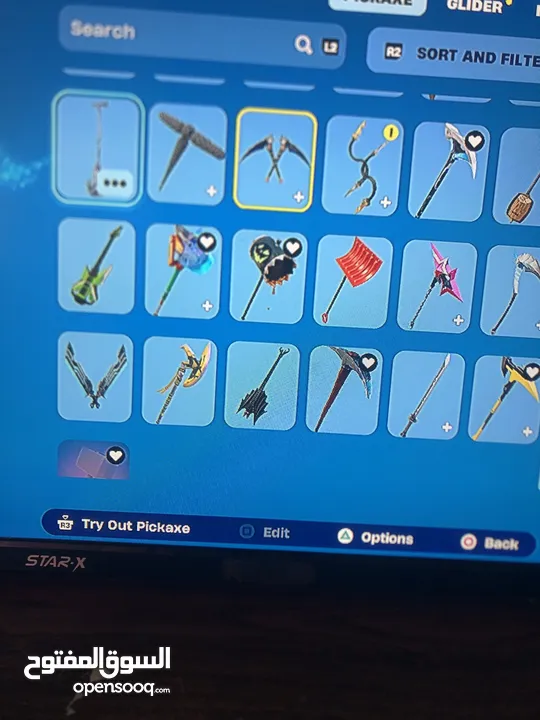 حساب فورت نايت نادر  فيه 171 رقصة 20 سكن نادر 15 دينار فقط نار