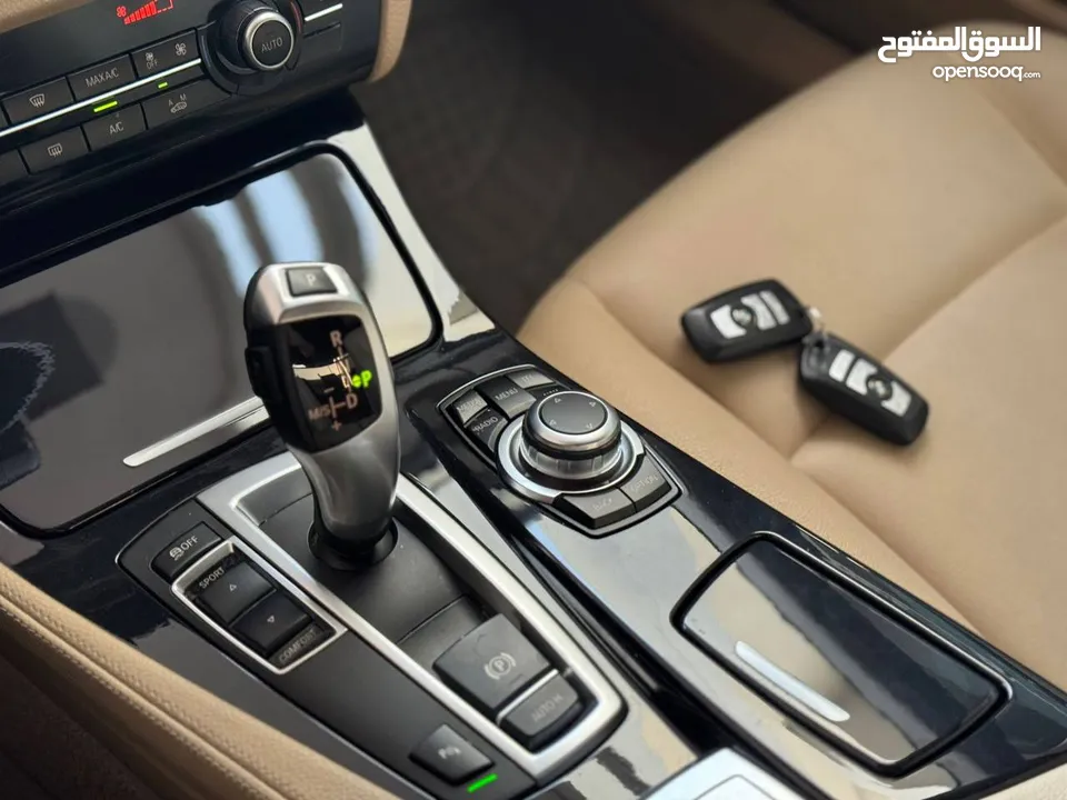 BMW 520i 2016 GCC FULL OPTION FIRST OWNER PERFECT CONDITION