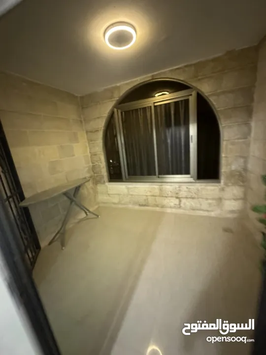 الشقة للبيع في رام الله / عين مصباح . الموقع عين مصباح / قرب جامعة القدس المفتوحه طابق اول