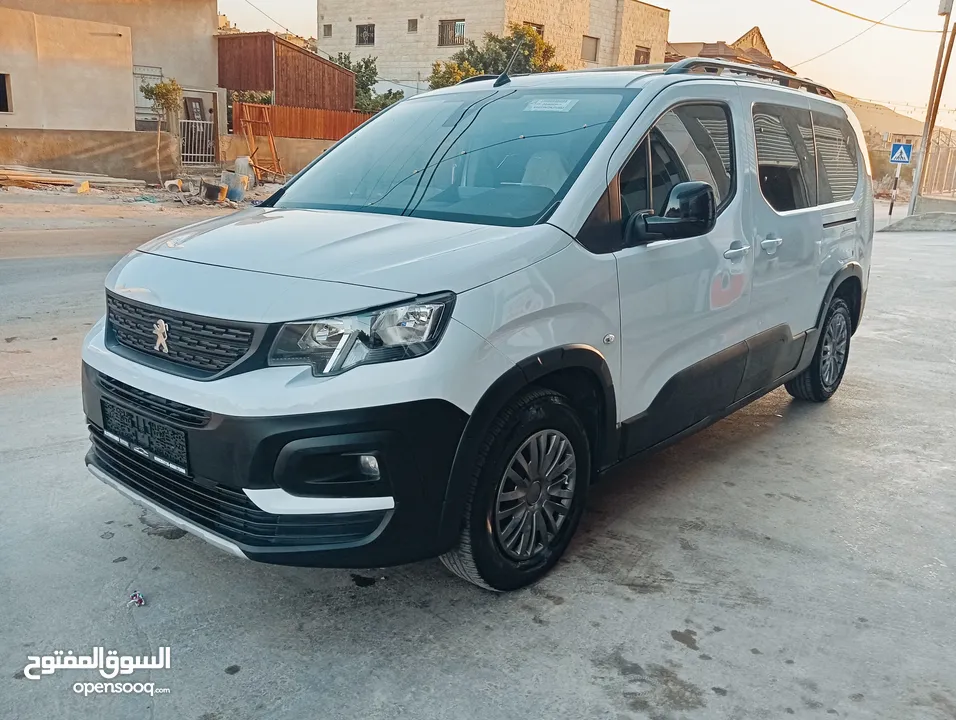 بيجو ريفتر بسعر مغري ولقطة كاش