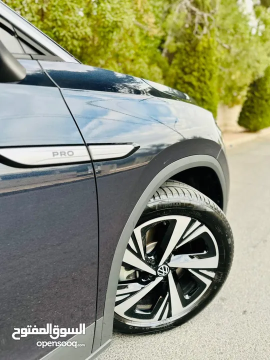 Volkswagen ID6 Crozz Pro 2022VIP اوتوسكور A+ ممشى قليل  فل كامل اعلى صنف