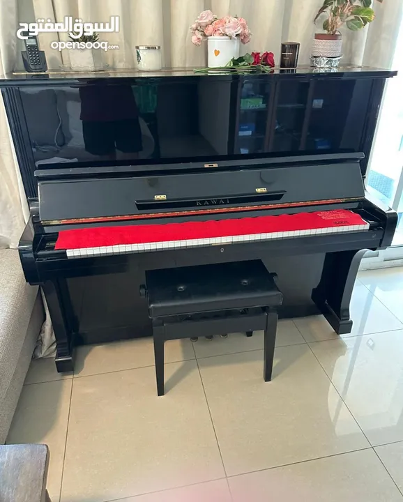 ‏Kawai BL61 Upright piano