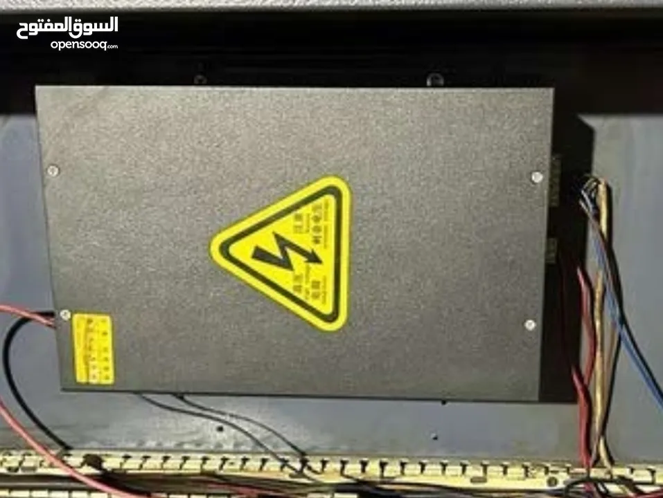 ماكينة ليزر قص co2 راسين مساحة العمل 100*160