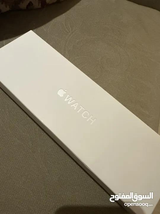 Apple watch series 10  / iphone 16 pro max  / airpods pro (2nd generation) / huawei FreeBuds 6i