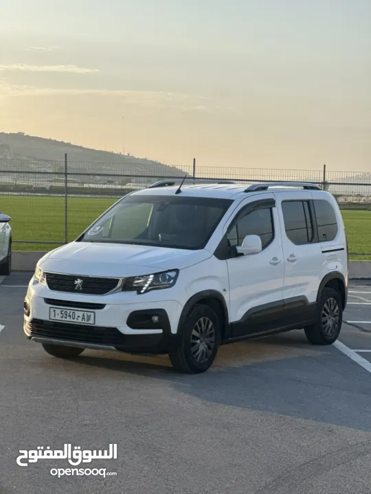 بيجو بارتنر اتوماتيك سبع ركاب ديزل 2019 برايفت اضافات مميزة الشكل الجديد