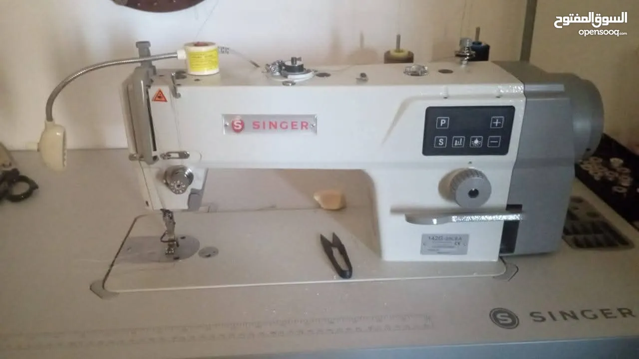 ماكنات سنجر حديثة استعمال بسيط شبه جديد