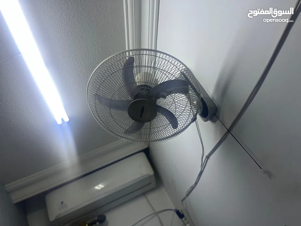 مكيفات واثاث مركز ثقافي للبيع