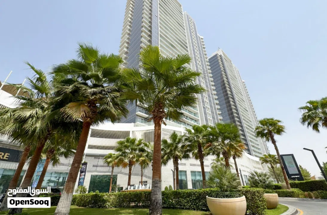 استديو لقطه كامل الخدمات مؤنث بالكامل بمسبح خاص وحديقه والسعر غير قابل للمنافسه بادر بالحجز