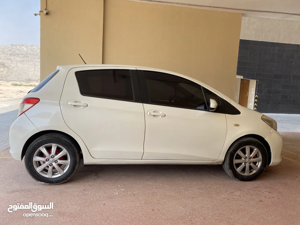 Toyota Yaris SE 2014