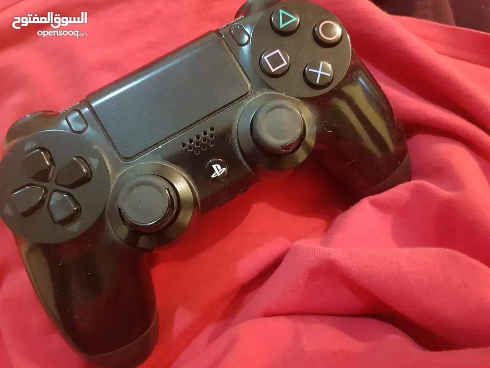 Playstation 4 with cable and 1 controller