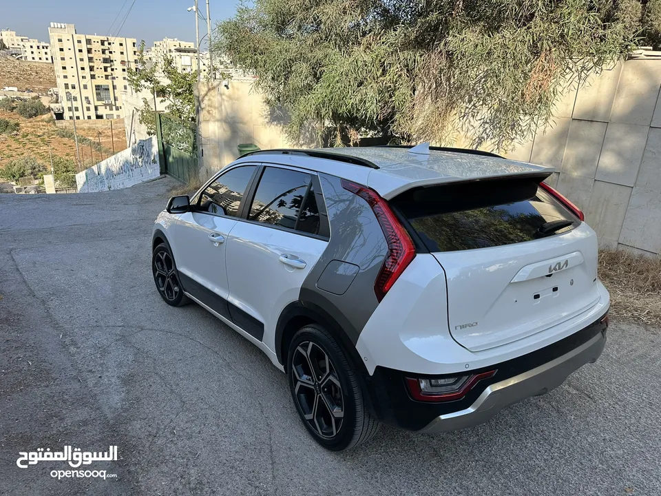 كيا نيرو 2022 الأكثر مبيعا