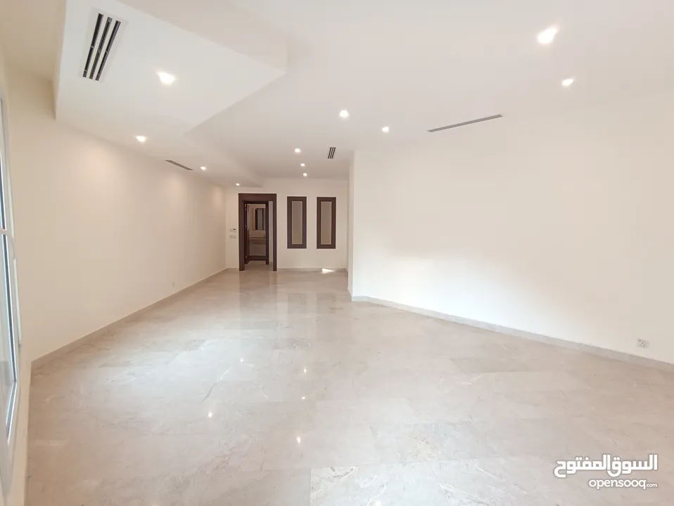 شقة غير مفروشة للإيجار 205م2 ( Property 19161 )-174847865