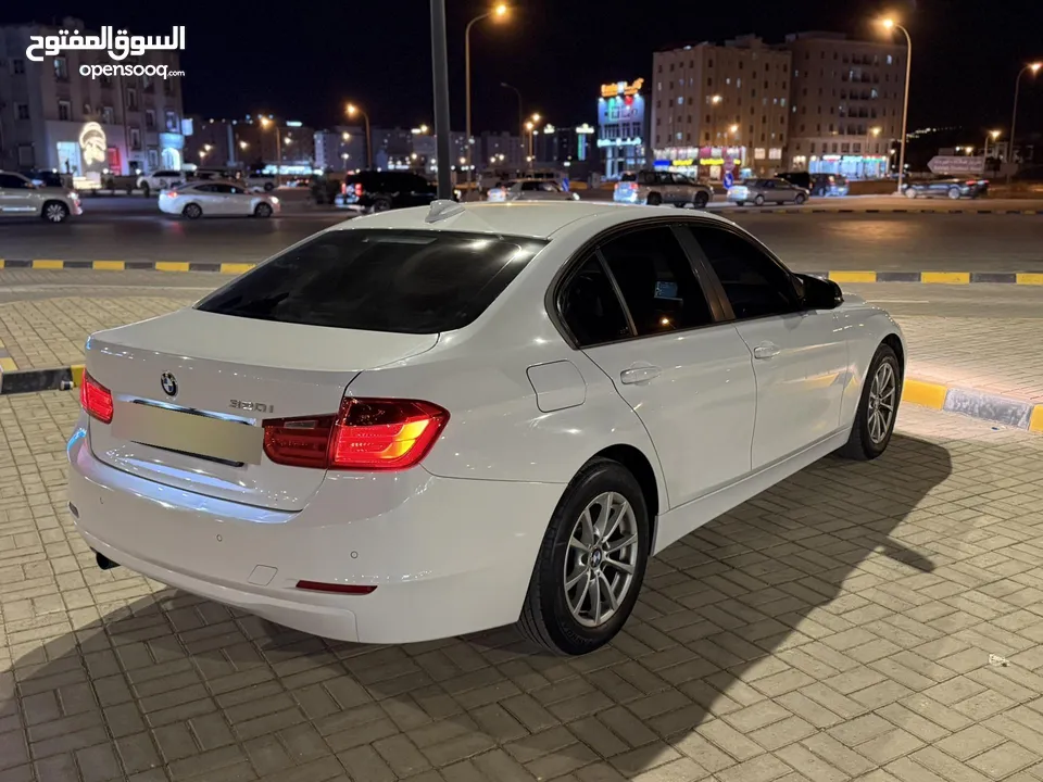 بي ام دبليو 320i 2014 خليجي وكالة عمان