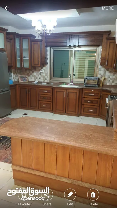 ثلاث غرف نوم غير مفروشة للإيجار. المصايف