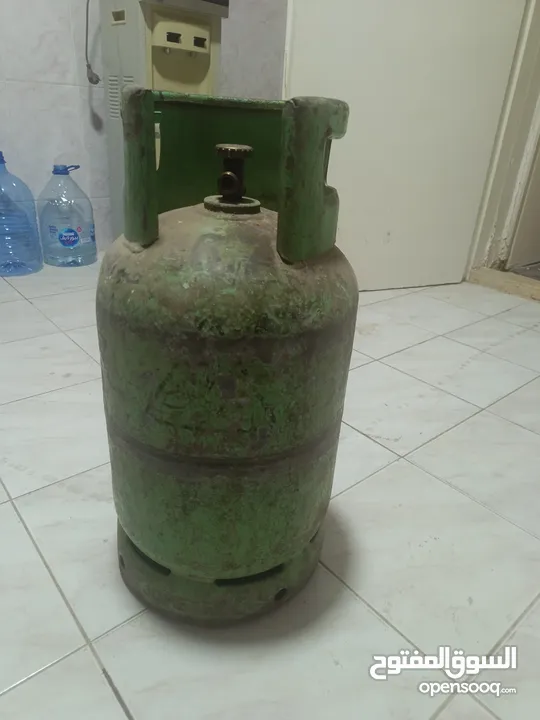 جرة غاز ممتلئة للبيع