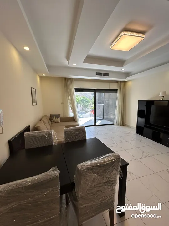شقة 2 نوم مفروشة للايجار ( Property 37170 )-174960001