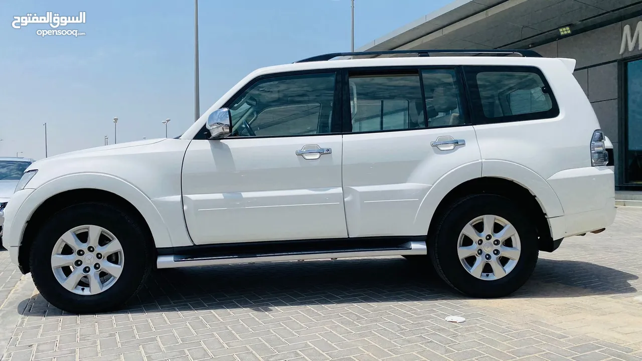 MITSUBISHI PAJERO GLS 3.5