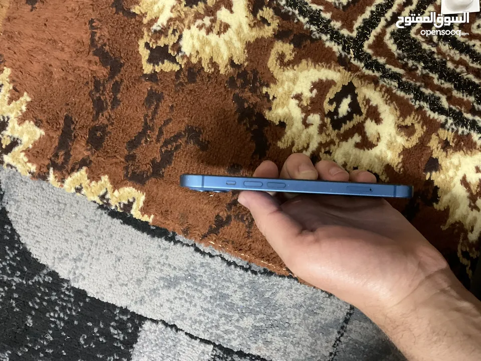 أيفون 13 للبيع