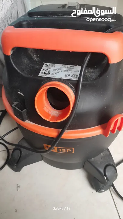 black and decker almost new vacuum cleaner