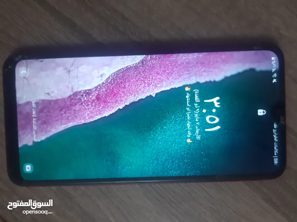تلفون سامسنج جلاكسي A10 مستعمل  حالة جيدة مكسور كسر خارجي