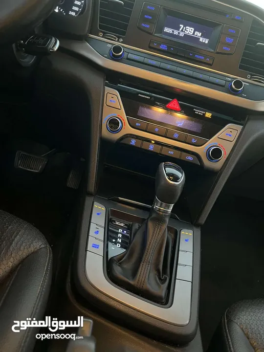 هونادي افانتي AD