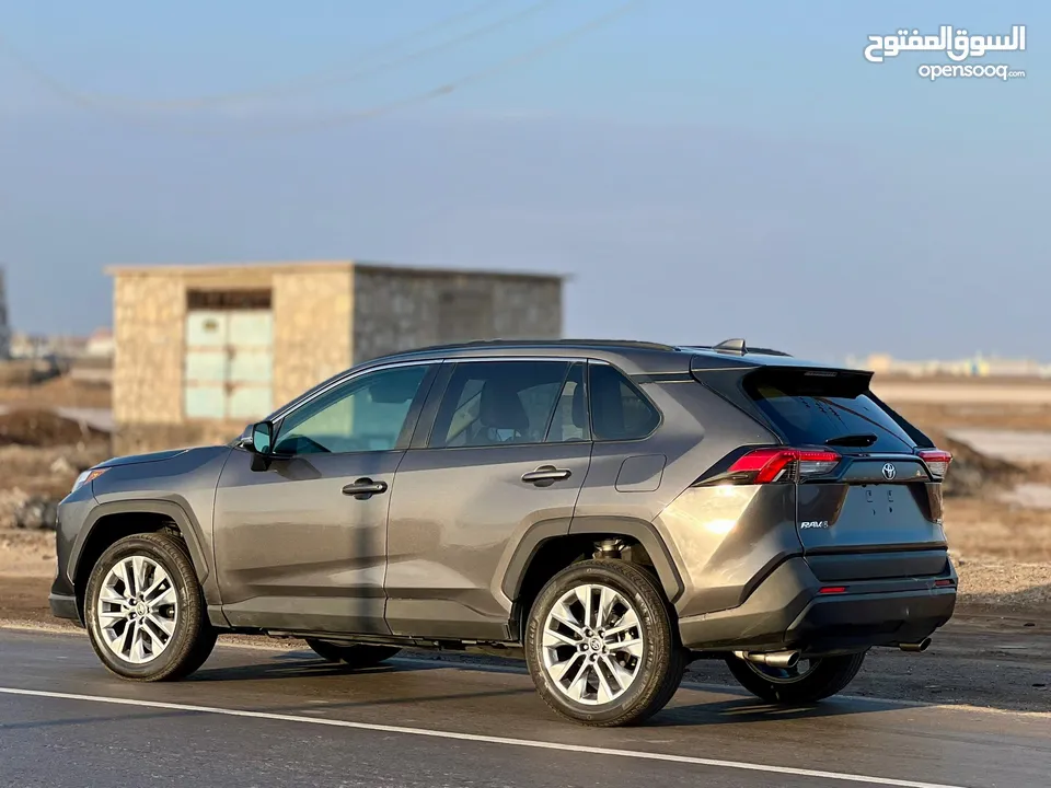 تويوتا راف فور 2022 بريميوم لون فيراني 2022 TOYOTA RAV4 XLE PREMIUM