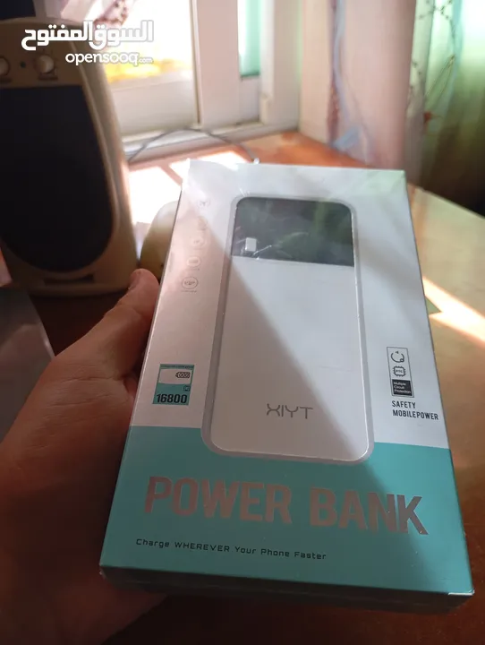 بور بانك Power Bank بطاريه متنقله حجم سعتها 16800 ملي امبير تشحن هاتفك 4 مرات شحن فل بسعر الجمله 35