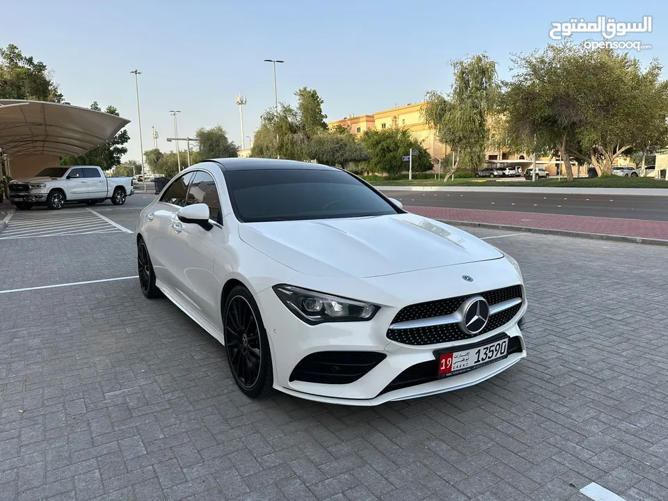 للبيع CLA 250 خليجي 2020 لون ابيض  بحالة الوكالة سقف بانوراما parking assistance