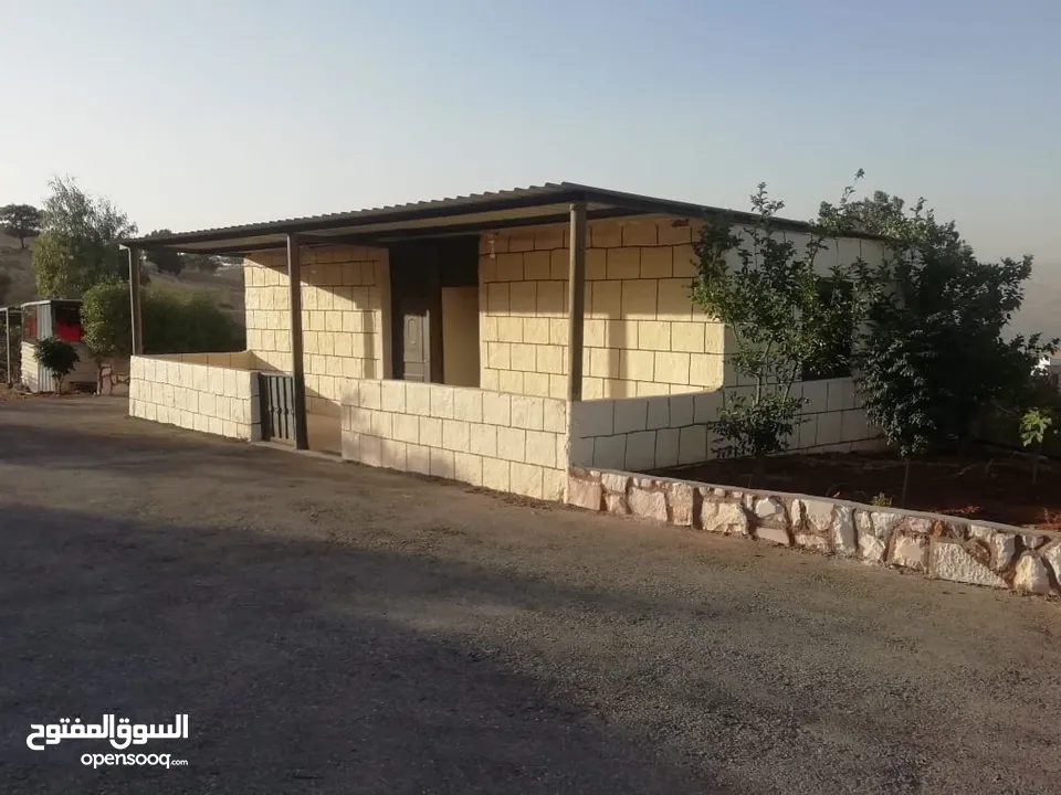 مزرعه 5 دونمات مع شاليه في منطقة العالوك