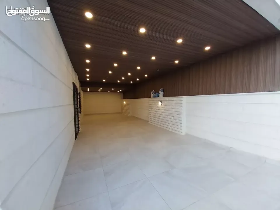 شقه مميزه تسويه مع حديقه في طريق المطار بناء حديث ( Property ID : 30150 )