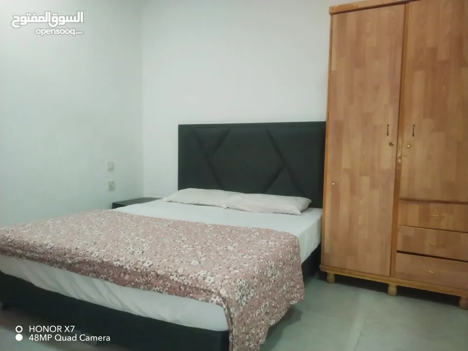 شقة مفروشه في السوق قريب من البحر ثلاث دقائق مشي