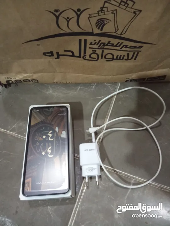 موبايلينRedmiA2+MiOneA55من الامارات بالعلب استخدام اسبوع