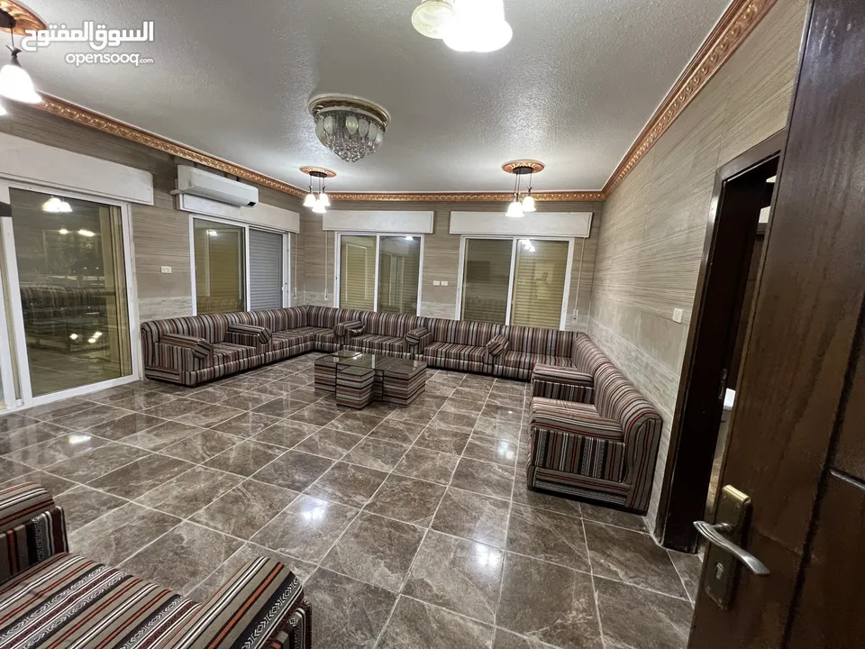 مزرعه الريان عمان منطقة ناعور تبعد 15 دقيقه عن الدوار السابع