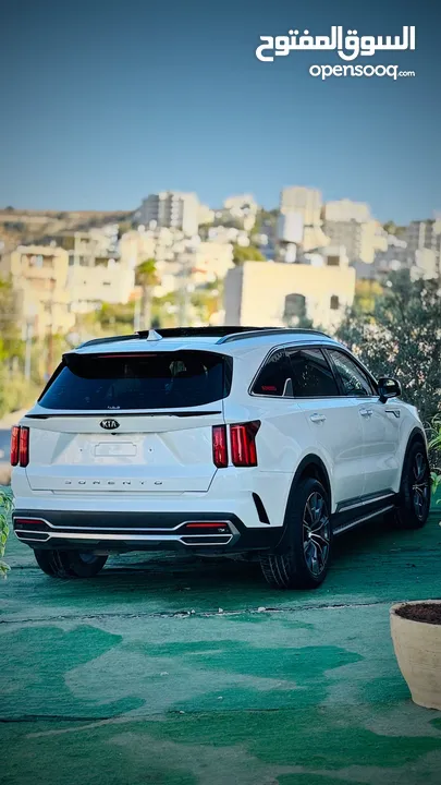 Kia Sorento فئة رجال الأعمال  عرض حرق حرق حبة مميزة بخواتها  فحص نخب نخب  تناول فوري