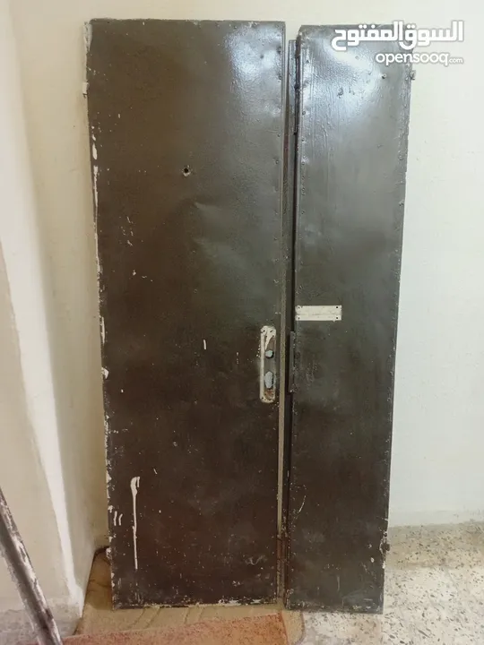 باب حديد للبيع 15 دنار