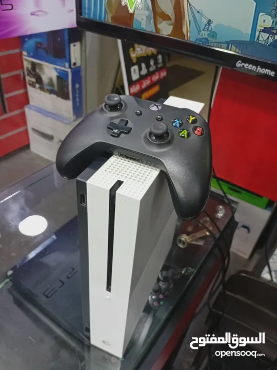 اكس بوكس ون إس  X BOX ONE S