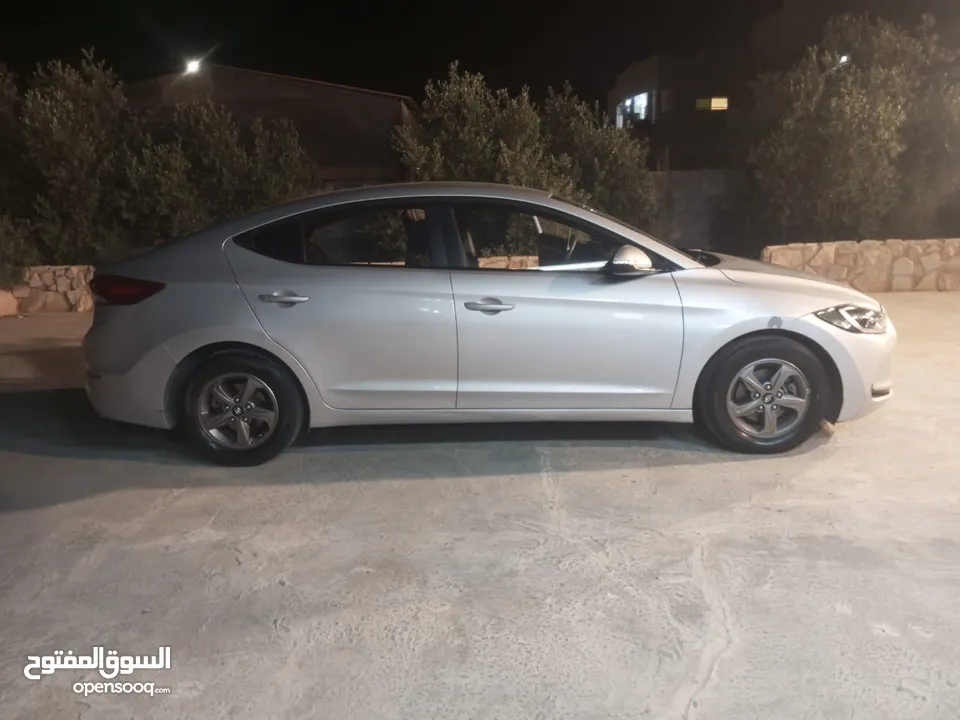 هونداي افانتي AD موديل 2017 ، رقم السيارة مميز "22441” رقم التواصل في الوصف