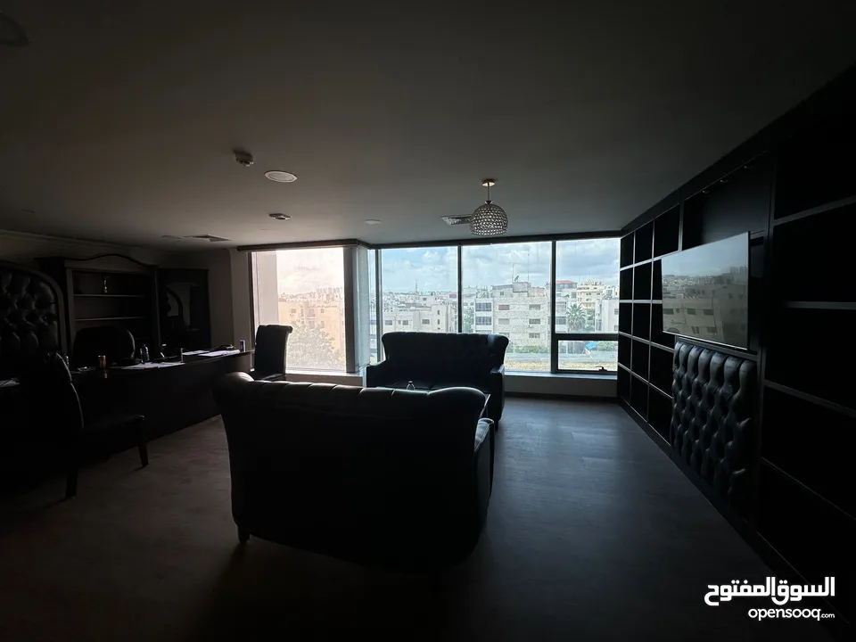 مكتب بمساحة 235 متر مربع للبيع في الصويفيه ( Property 42798 )-174998407