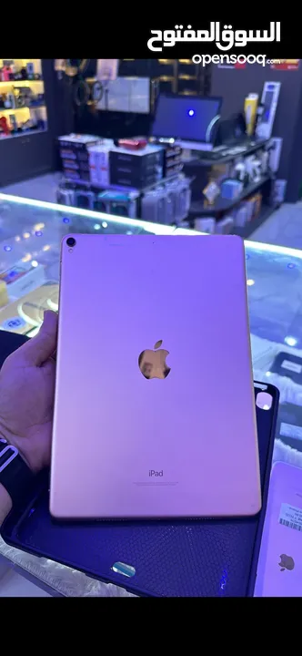 iPad 5  ضمان لمدة سنة وبأفضل سعر