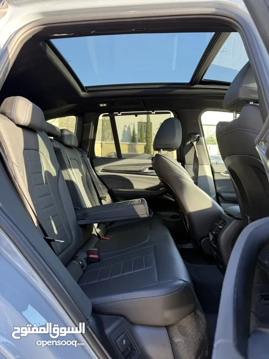 BMW x3 30e ترخيص 2022 ترخيص  محرك 2000 هايبرد plug in/يقطع على الشحنه 30 كيلو متر  293 حصان