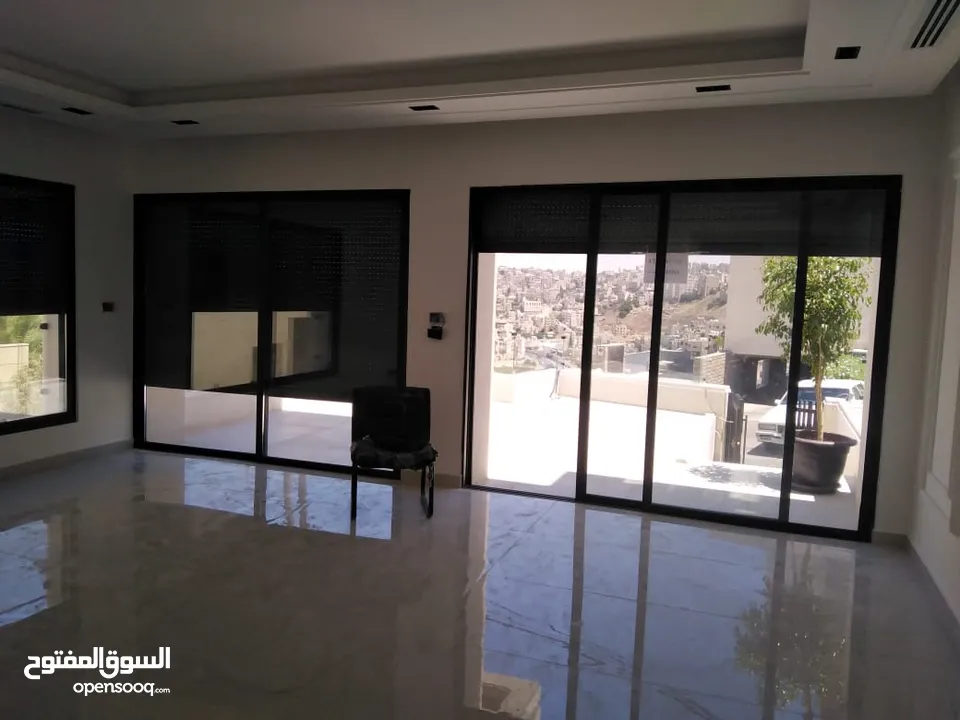 شقه للبيع في عبدون - ref : 14678