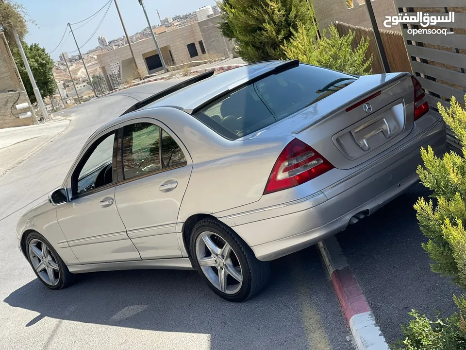 مرسيدس 2001