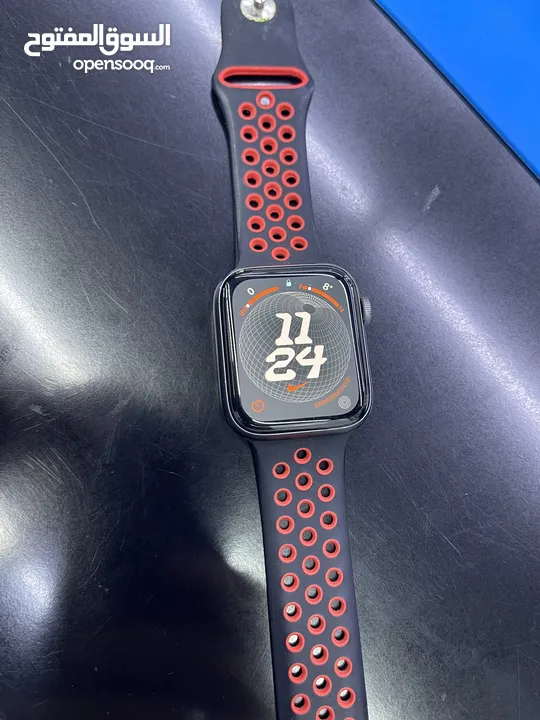 Apple watch s4 44mm ابل ووتش الجيل الرابع