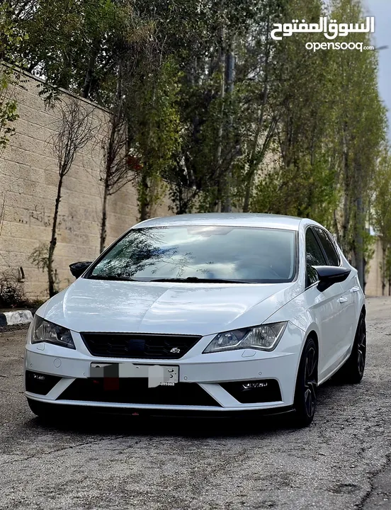 سيات ليون اكسيلانس فل مسكر دون فتحه