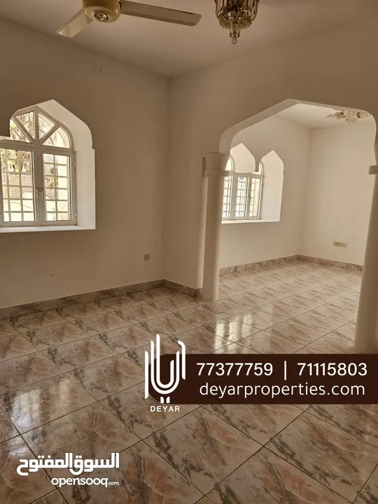 Spacious 6+ BR villa In AlKhoudh