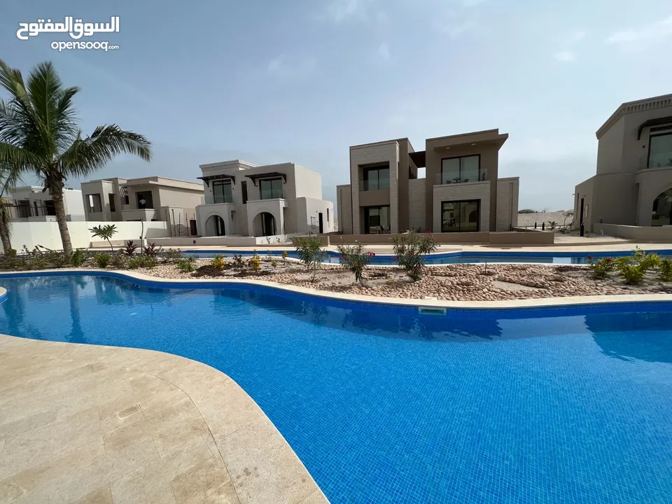 Timely construction of properties in Salalah with a 4-year payment plan افخم فلل بموقع مميز في صلاله