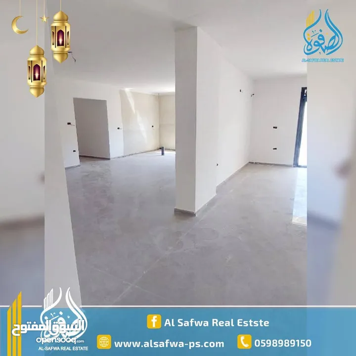 شقق مميزة للبيع في عين منجد