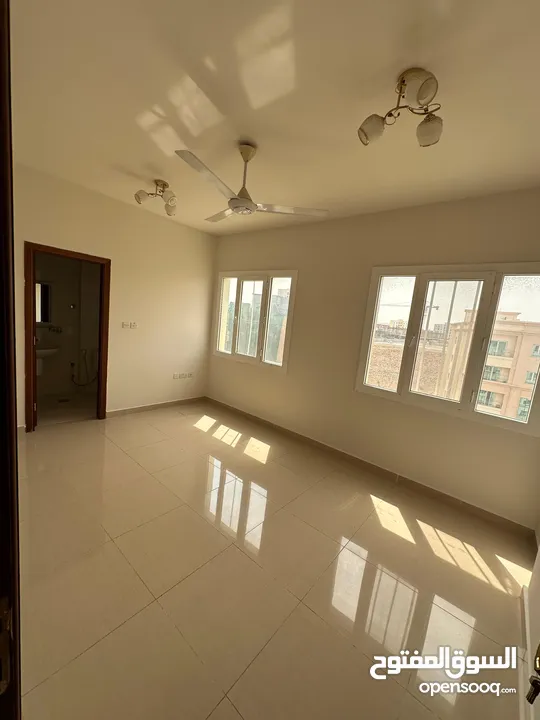 شقق غرفتين وصالة للايجار شارع المها - Flat 2BHK for rent In AL Maha Str.